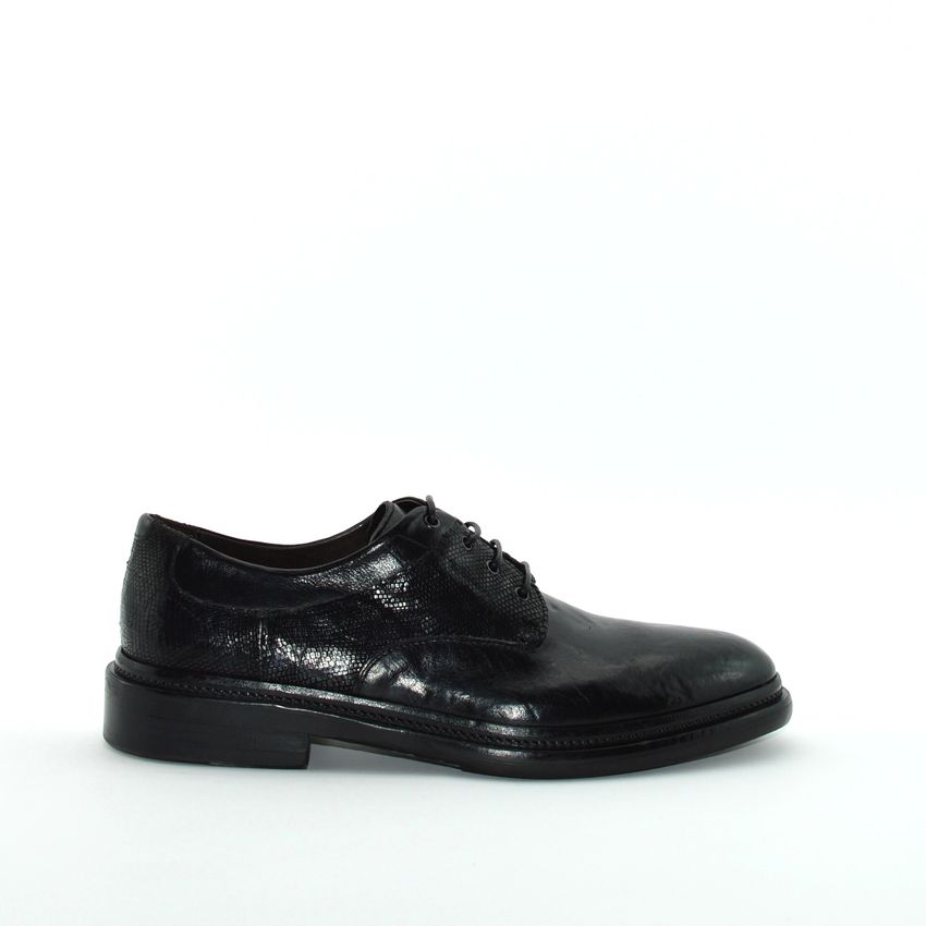 Corvari 5104 scarpa uomo stringata in pelle nera liscia e stampata
