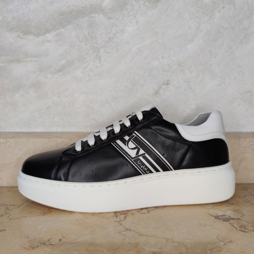 Byblos Y281 sneakers nera con logo e dettagli bianchi